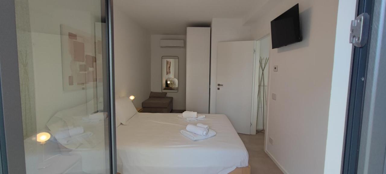 Marisabella Suite 9 Бари Экстерьер фото
